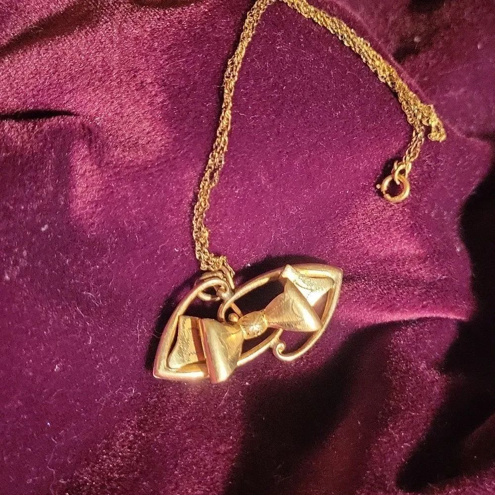 10K Gold Filled Vintage Bow Brooch Pendant by FM Co